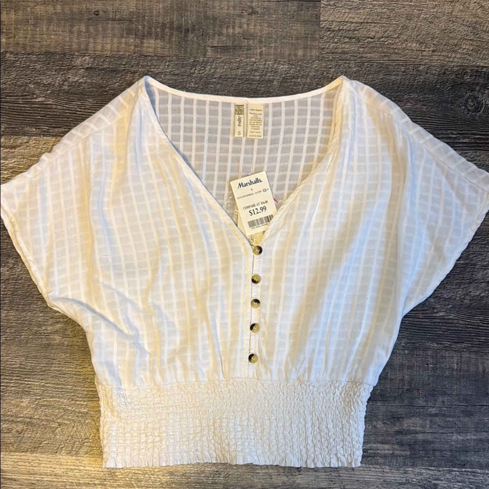 Cream Ribbed Buttoned Crop Blouse